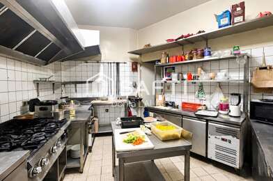 Commerce  104500 €