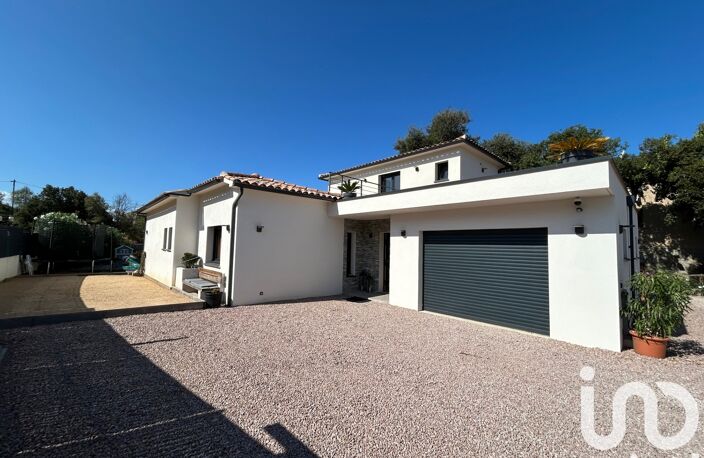 Vente Maison/villa 8 pièces — photo 3