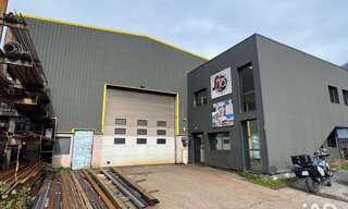 Commerce  870 m² à vendre à Grand-Aigueblanche (73260)