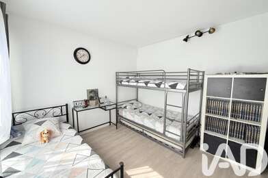 Appartement 5 pièces 180000 €