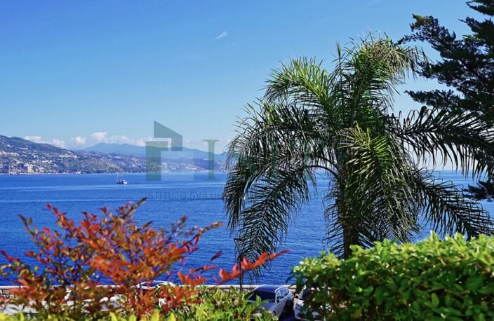Villa  RCM Front de mer- Roquebrune Cap Martin — photo 2