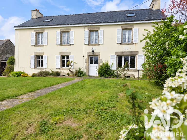 Vente Maison/villa 9 pièces — photo 1