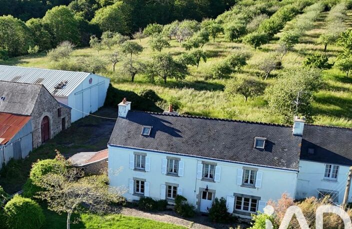 Vente Maison/villa 9 pièces — photo 2
