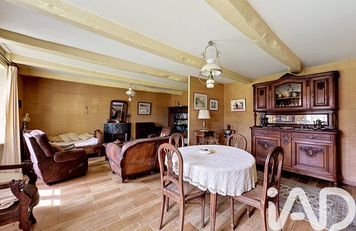 Vente Maison/villa 9 pièces — photo 3