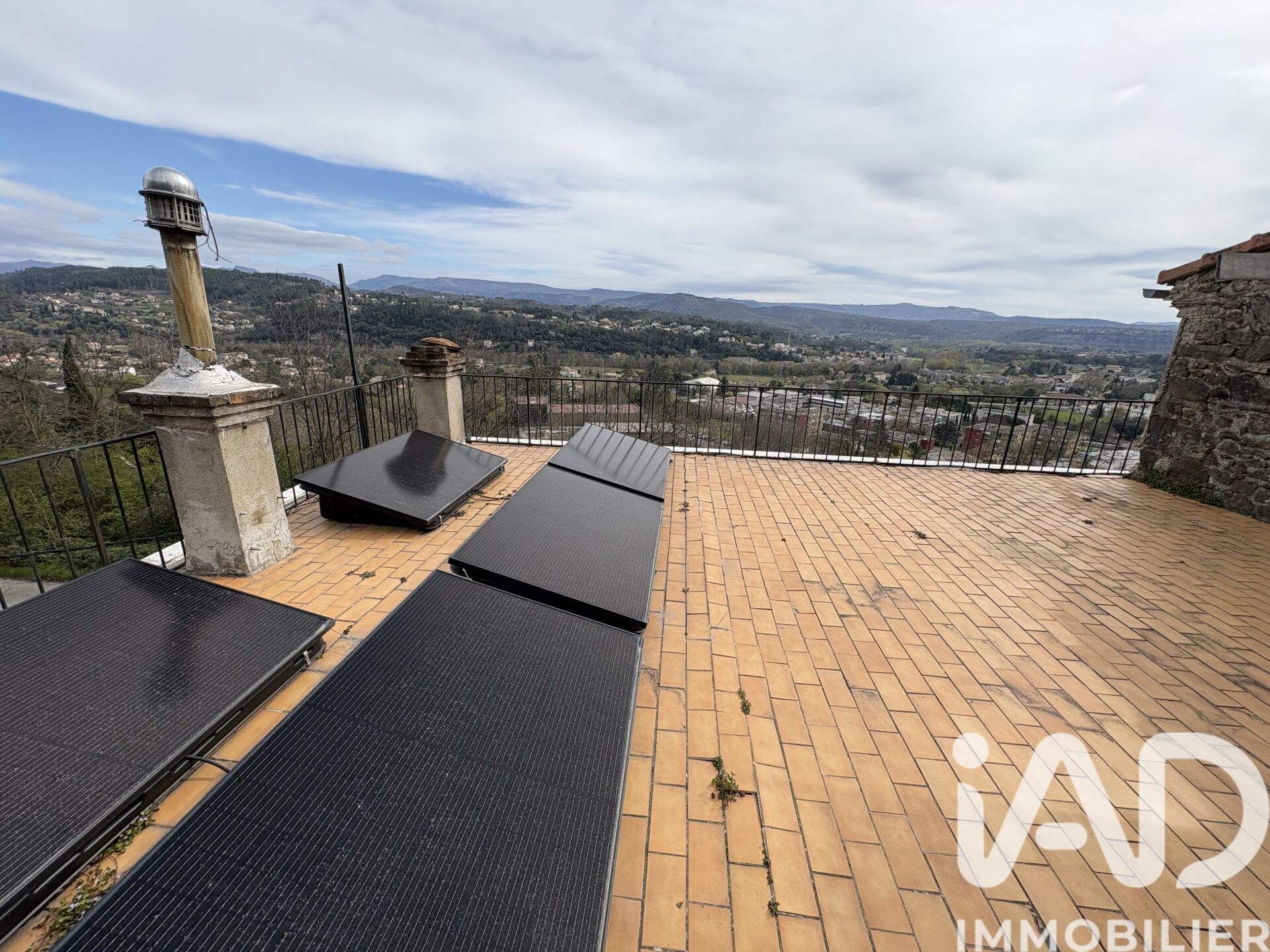 Vente Maison/villa 4 pièces - Photo 2
