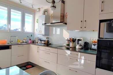Appartement 5 pièces 284000 €