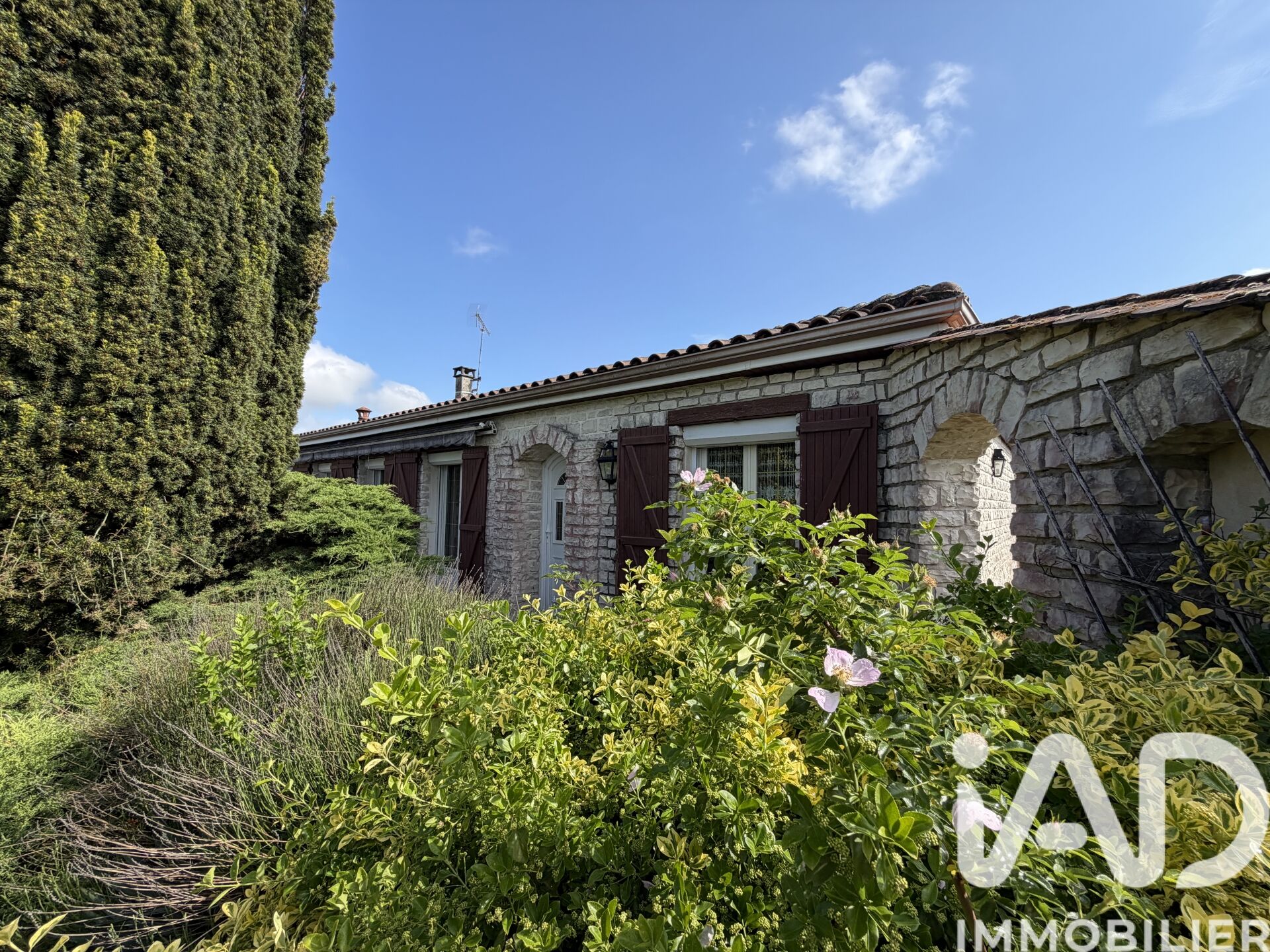 Maison à vendre, 5 pièces, 121 m², Rouillac