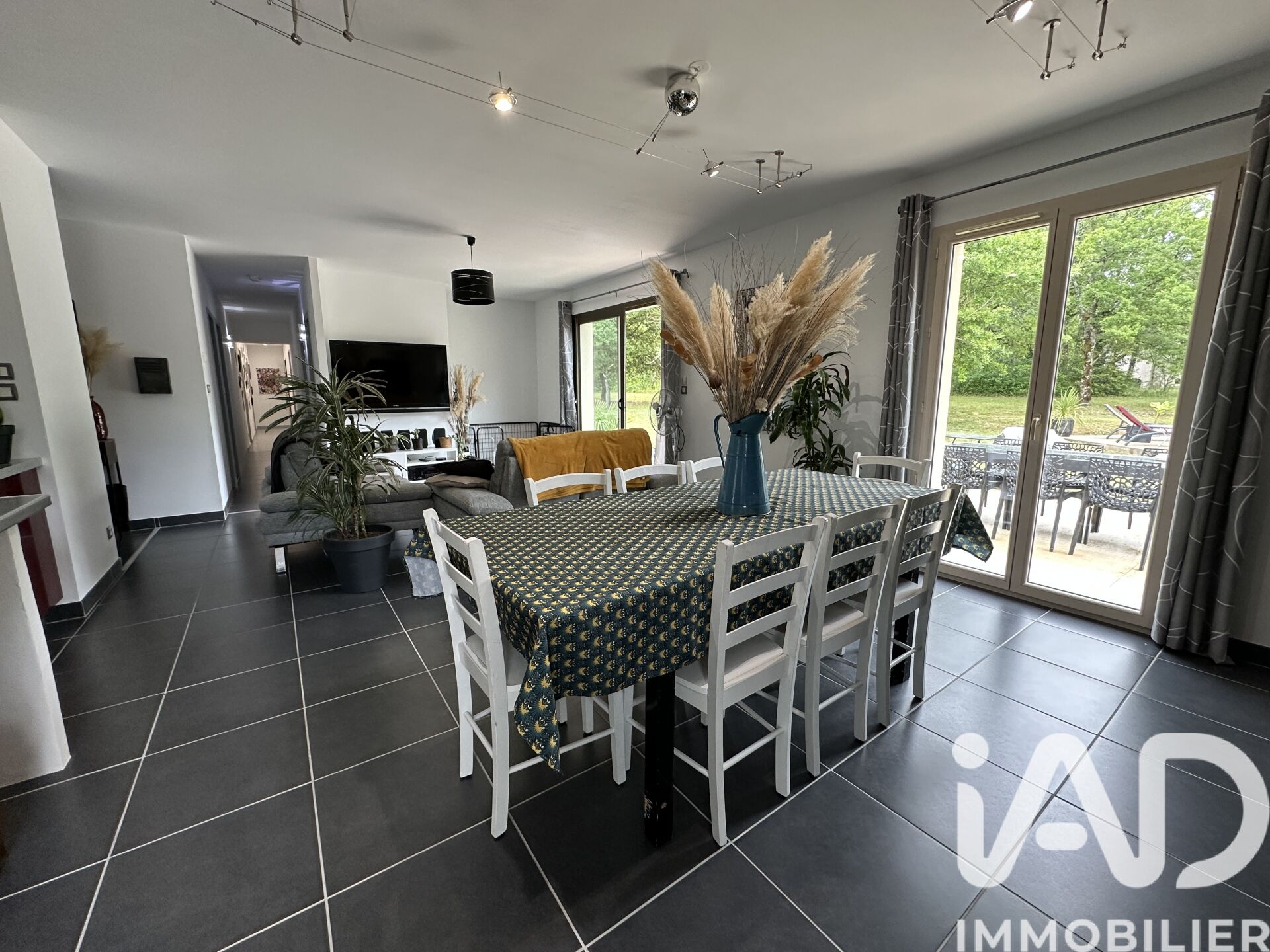 Vente Maison/villa 6 pièces - Photo 2