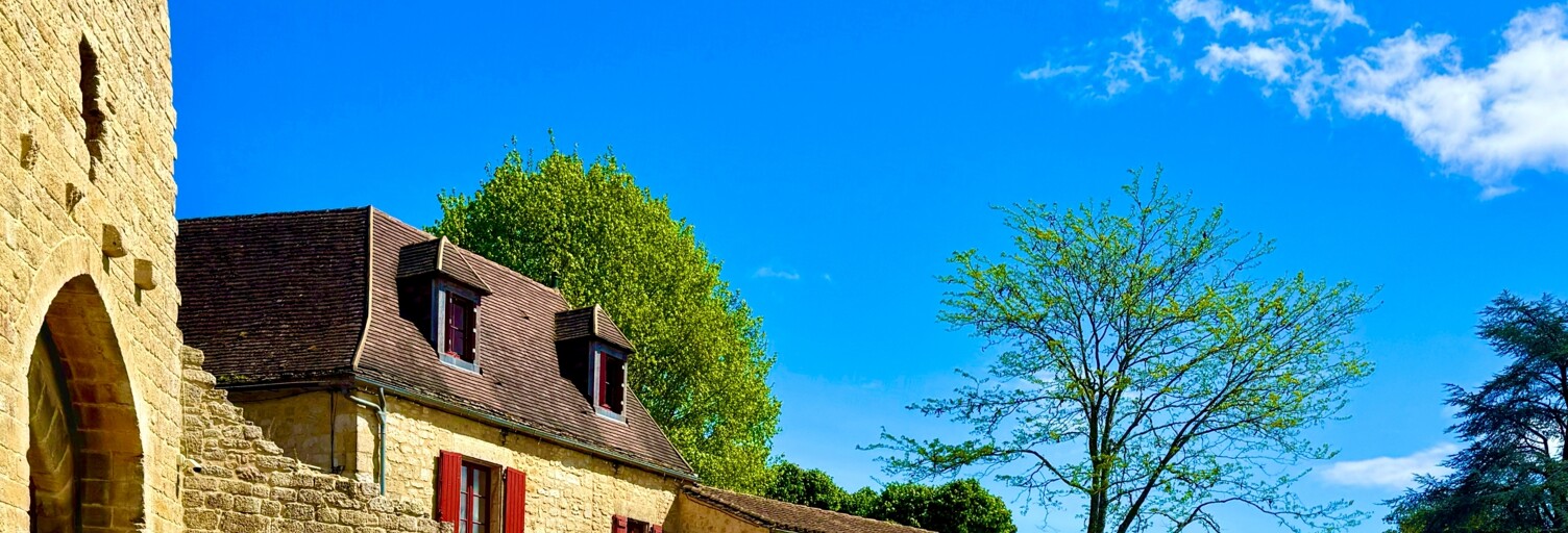 Maison 8 Pièces 320 m² à vendre à Domme (24250)