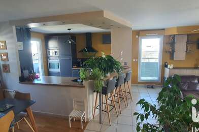 Appartement 4 pièces 284000 €