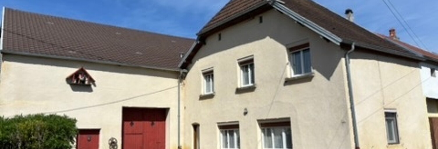 Maison 5 Pièces 99 m² à vendre à Molay (70120)