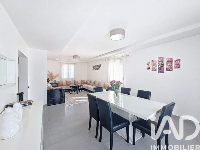 Vente Maison traditionnelle 8 pièces — photo du bien