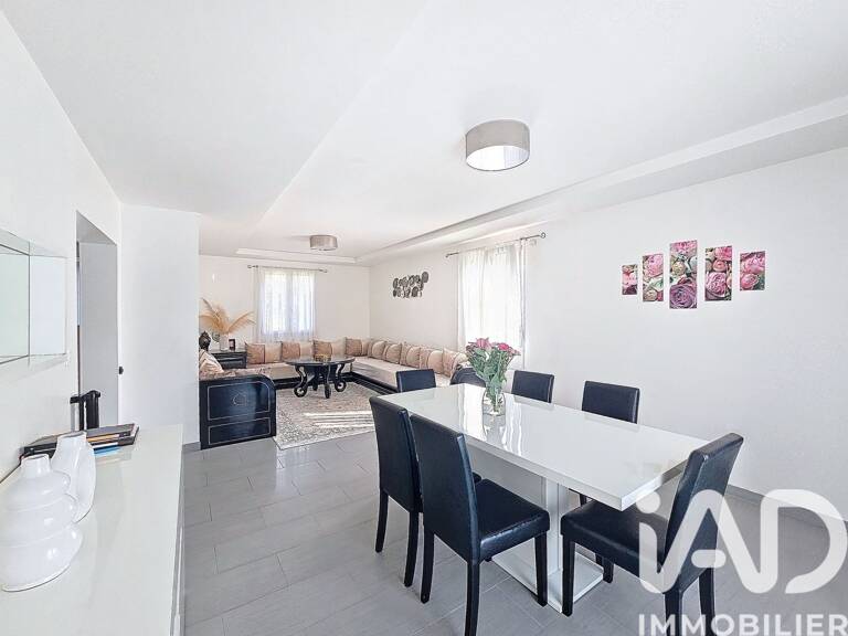 Vente Maison traditionnelle 8 pièces — photo 1