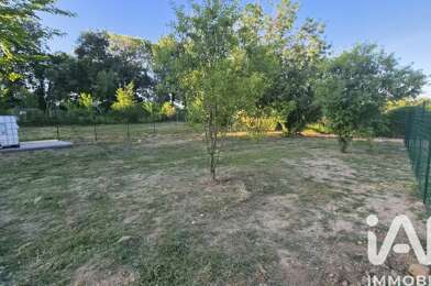 Terrain  8900 €