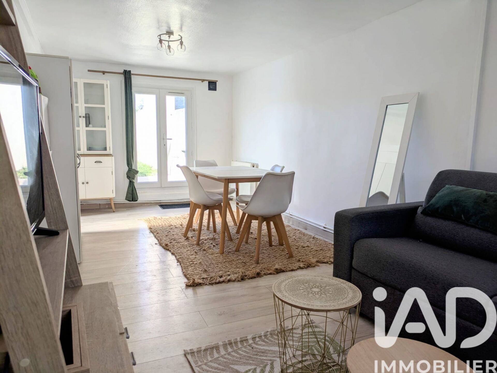 Vente Maison/villa 8 pièces - Photo 2