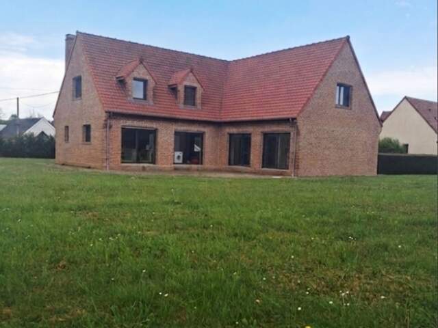 Vente Maison/villa 8 pièces — photo du bien