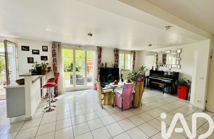 Vente Maison traditionnelle 6 pièces — photo 3
