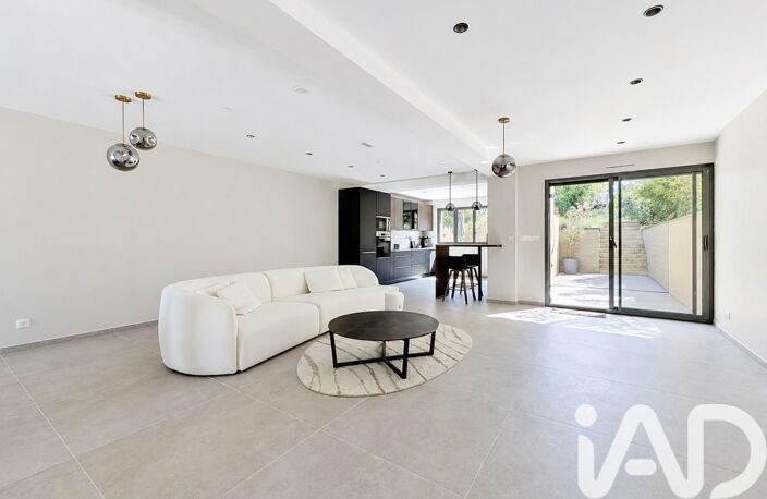 Vente Maison/villa 6 pièces — photo 2