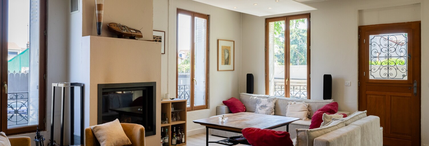Maison 9 Pièces 201 m² à vendre à Suresnes (92150)
