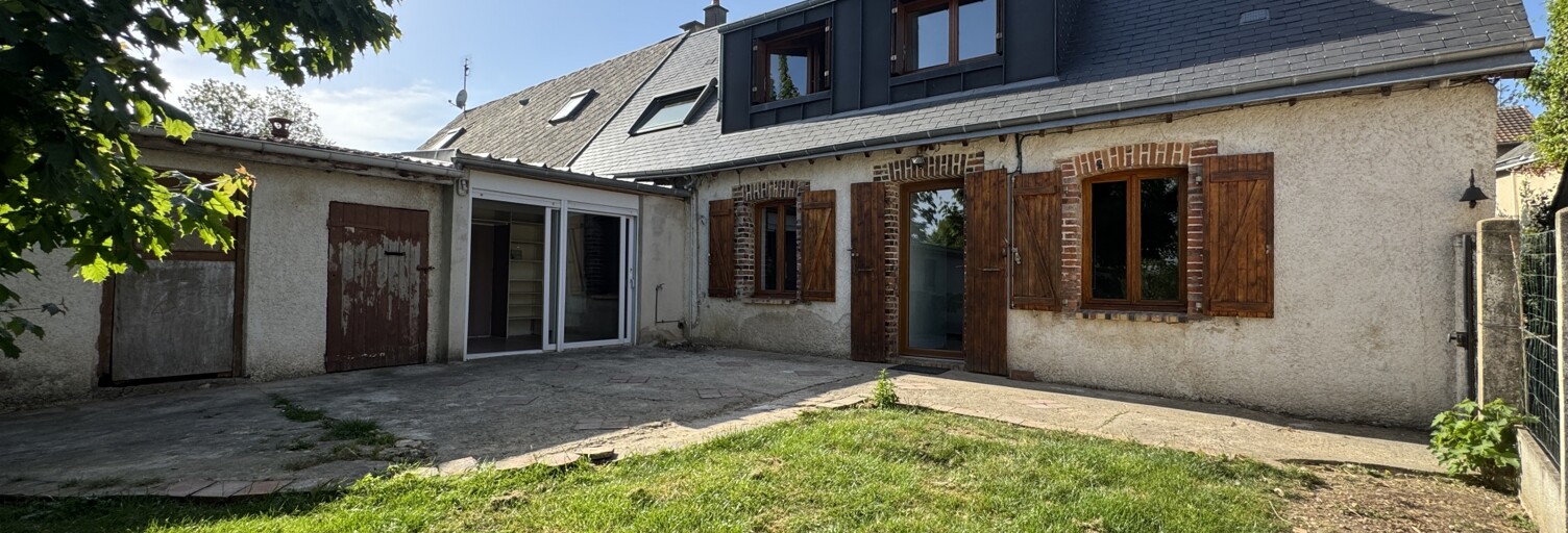 Maison 5 Pièces 91 m² à vendre à Saint-Denis-Lanneray (28200)