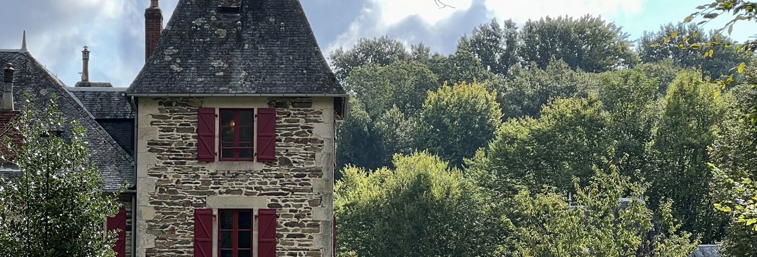 Maison 20 Pièces 511 m² à vendre à Lagraulière (19700)