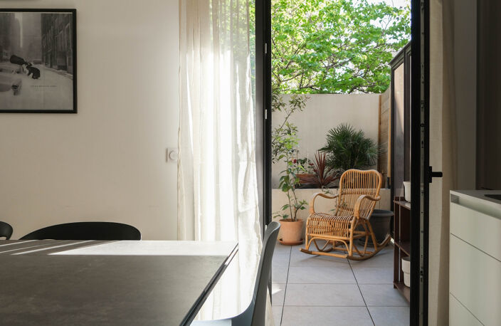 LACYDON — photo 4
