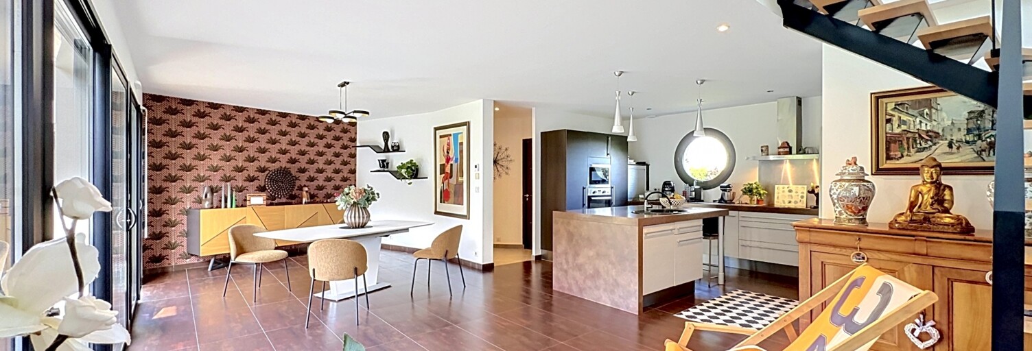 Maison 8 Pièces 184 m² à vendre à Caudan (56850)