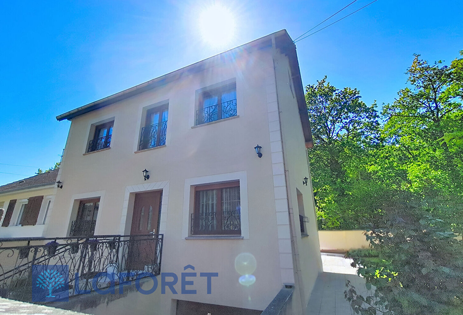 Maison clé en main récente T8 Evreux 156 m2 — photo 1