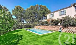 Maison 5 Pièces 109 m² à vendre à Cagnes-sur-Mer (06800)