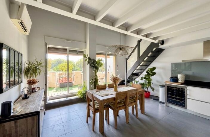 Duplex d'exception entièrement climatisé – Dernier étage – Terrasse de 50 m² – Piscine et stationnement — photo 4