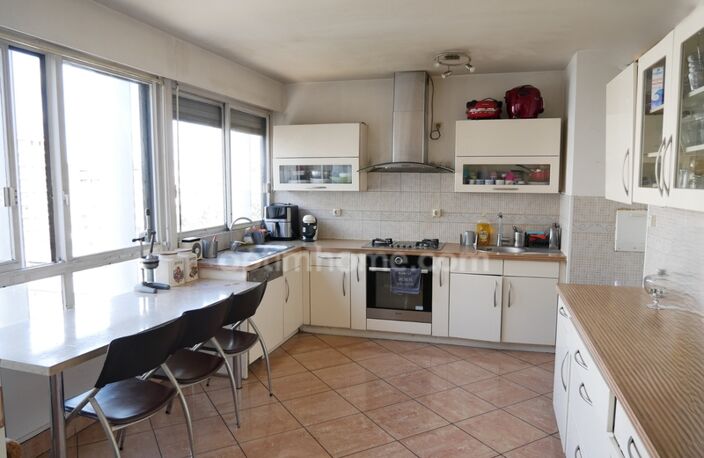 Sarcelles - Paul Herbé - Appartement 5 pièces / 3 chambres - 102 m2 - 180 000 € — photo 3