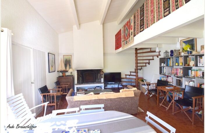 Maison à vendre 4 pièces LES PORTES EN RE (17) à 5' de la mer — photo 2