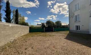 Immeuble  275 m² à vendre à Saint-Cyr-sur-Loire (37540)