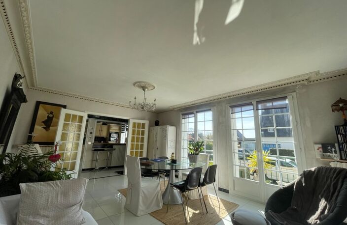 Brest – Jolie maison T4 avec 58 m² de grenier aménageable : un vrai potentiel d’évolution ! — photo 5