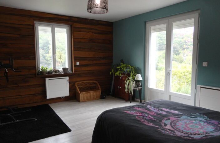 Dpt Pyrénées Orientales (66), à vendre REYNES, maison P6 de 136 m² sur terrain de 1.72 ha avec sous-sol et garage — photo 4