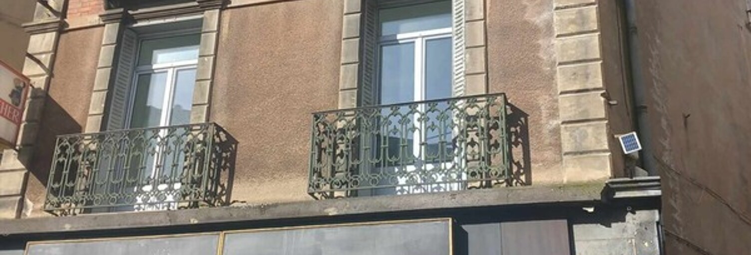 Immeuble  150 m² à vendre à Thiers (63300)