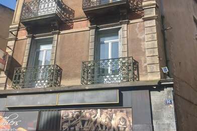 Immeuble  74500 €
