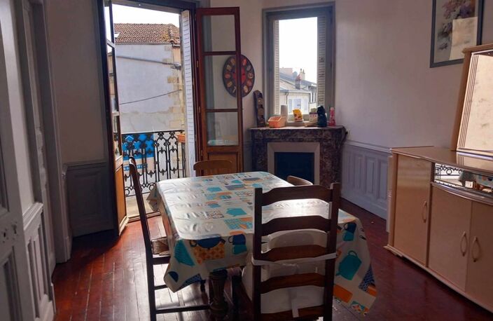 Idéal jeune investisseur!!! Ensemble immobilier (un T5 et un local) 12% rentabilité potentielle — photo 2