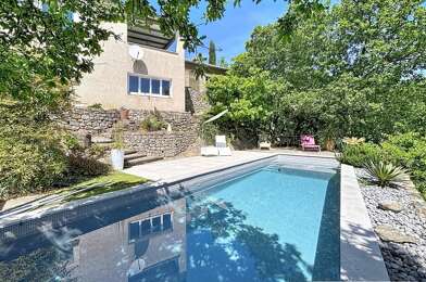 Maison 8 pièces 399900 €
