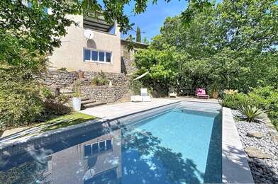 Maison 8 pièces 399900 €