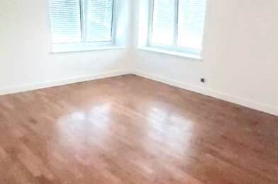 Appartement 3 pièces 805 €