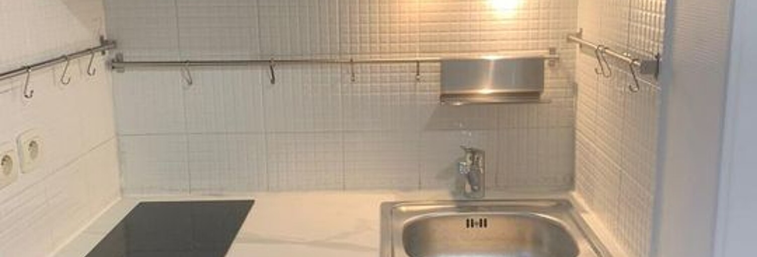 Appartement 1 Pièce 10 m² à louer à Paris 17 (75017)