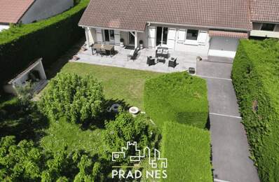 Maison de plain pied avec grand jardin - plateau de Montrond — photo du bien