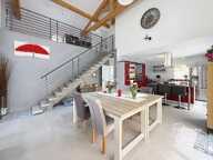 SOLLIES-TOUCAS! Maison contemporaine avec piscine et garage de74m2 — photo 4