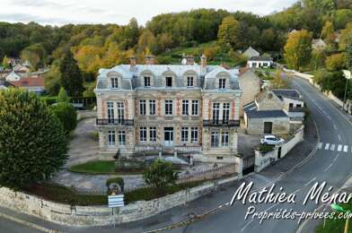Immeuble  808000 €
