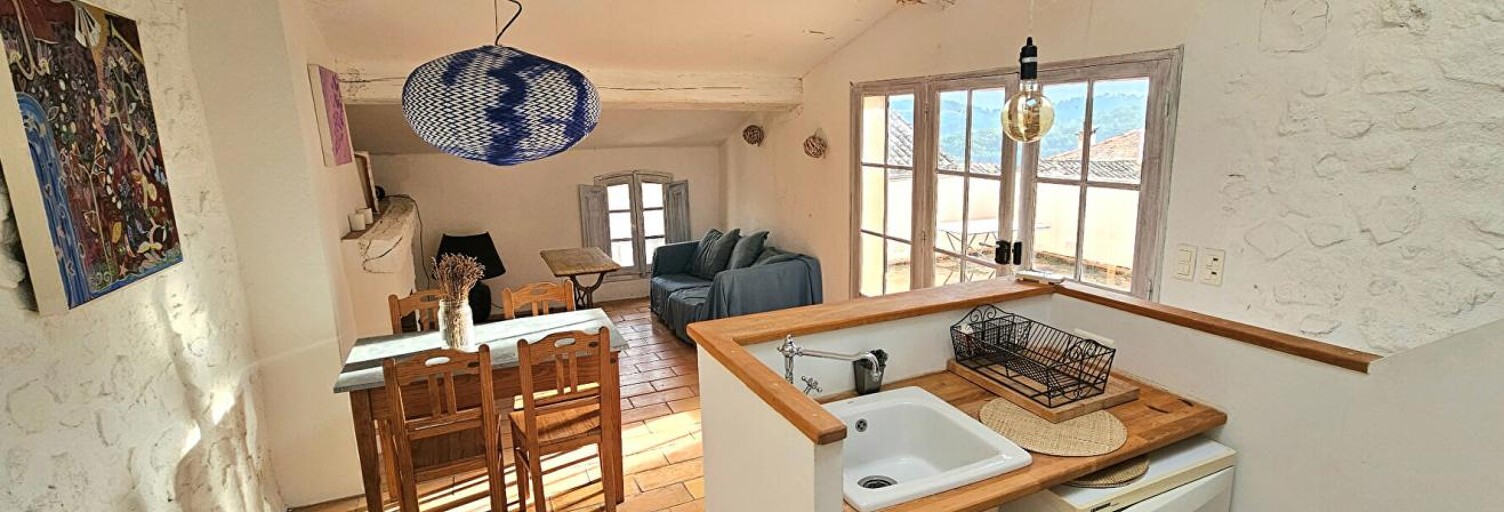 Maison 9 Pièces 220 m² à vendre à Claviers (83830)
