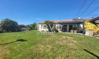 Maison 5 Pièces 103 m² à vendre à Nueil-les-Aubiers (79250)