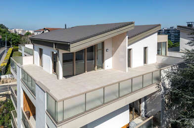Appartement 4 pièces 730000 €