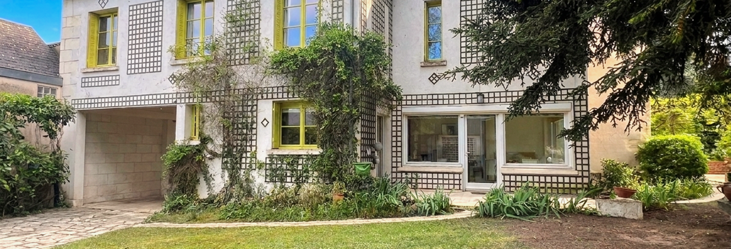 Maison 12 Pièces 385 m² à vendre à Saint-Aignan (41110)
