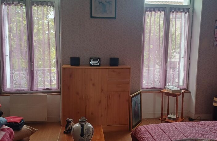 Immeuble a rendement locatif. — photo 5
